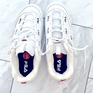 FILA WOMENS ALL WHITE SNEAKERS